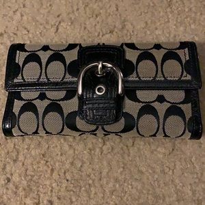 Coach trifold wallet